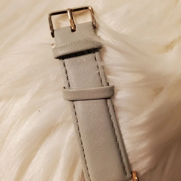 🎁3/$30 The Fifth Elegant Gray and Gold Watch GUC NEEDS NEW BATTERY - Picture 8 of 10
